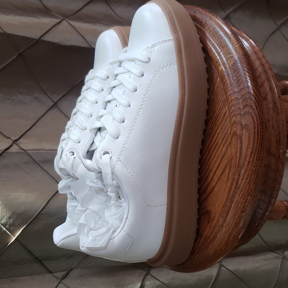 NWT- Steve Madden ‘Charlie’ Sneaker - Picture 6 of 11